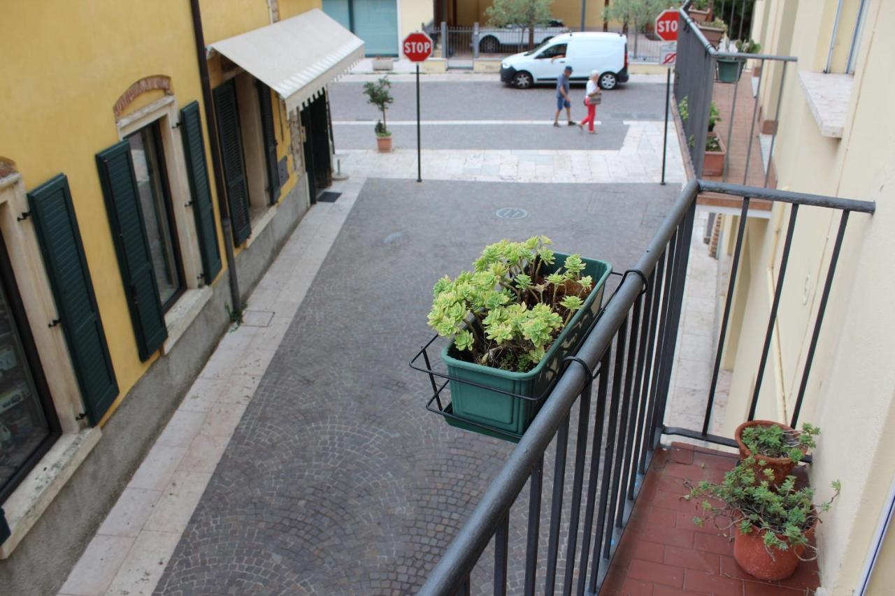 Appartamento Balconcino su Lazise Esterno foto